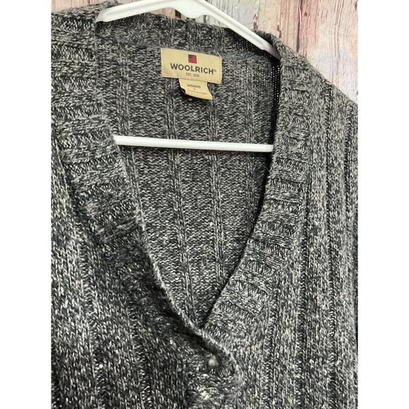 Vintage Woolrich V Neck Sweater Size Large - Picture 6 of 9